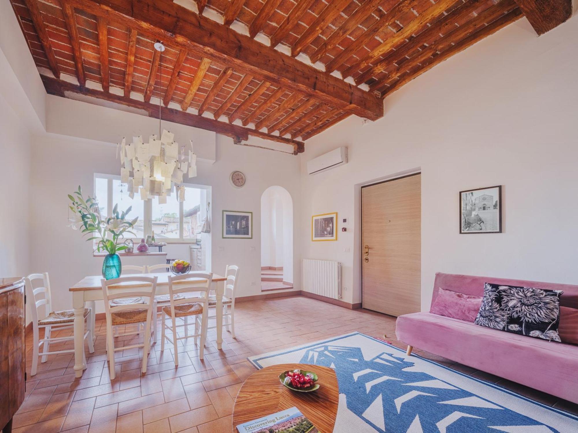 Casa Aida Luxury Apartment In The Heart Of Λούκα Εξωτερικό φωτογραφία